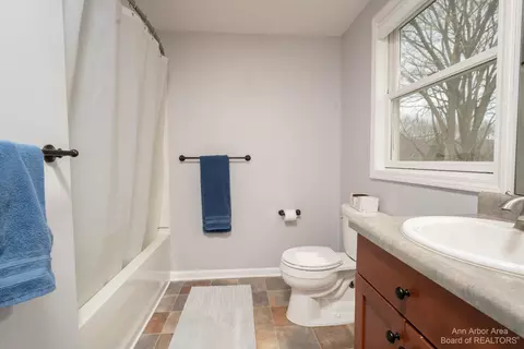 10980 Trinkle Trl, Dexter, MI 48130 photo 27