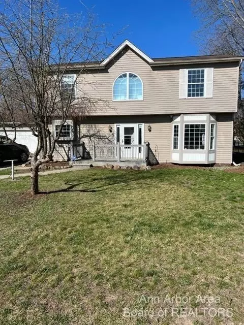 604 Oaklawn, Ypsilanti, MI 48198