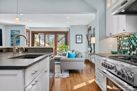 439 Eberwhite Blvd, Ann Arbor, MI 48103 photo 19