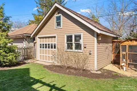 439 Eberwhite Blvd, Ann Arbor, MI 48103 photo 66
