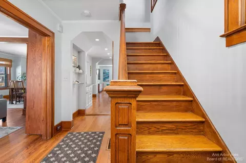 439 Eberwhite Blvd, Ann Arbor, MI 48103 photo 38