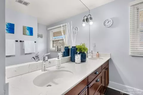439 Eberwhite Blvd, Ann Arbor, MI 48103 photo 45