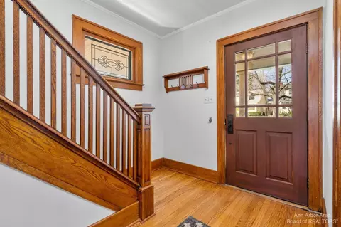 439 Eberwhite Blvd, Ann Arbor, MI 48103 photo 6