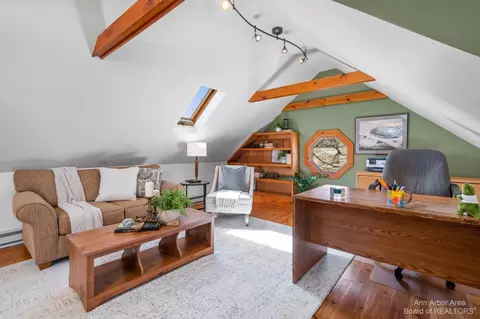 439 Eberwhite Blvd, Ann Arbor, MI 48103 photo 60