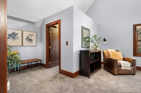439 Eberwhite Blvd, Ann Arbor, MI 48103 photo 48