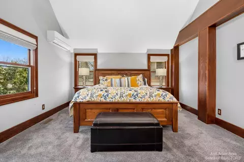 439 Eberwhite Blvd, Ann Arbor, MI 48103 photo 43