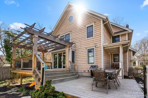 439 Eberwhite Blvd, Ann Arbor, MI 48103 photo 64