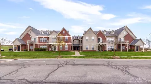 519 Addington Lane Ln #178, Ann Arbor, MI 48108