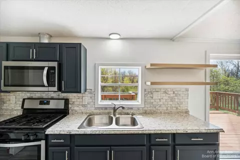780 E Pifer Rd, Dowling, MI 49050 photo 6