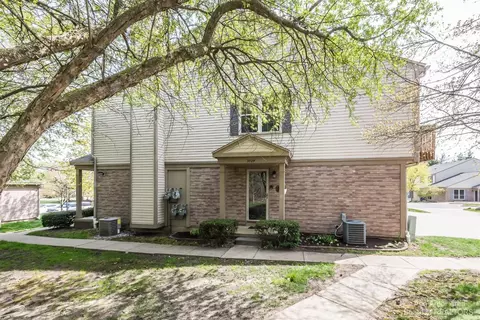 3029 Forest Creek Ct, Ann Arbor, MI 48108