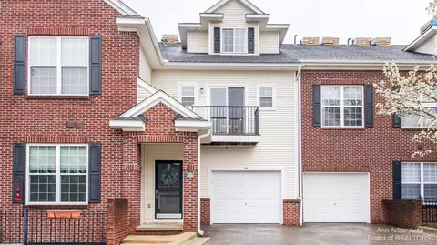 273 Scio Village Ct #240, Ann Arbor, MI 48103