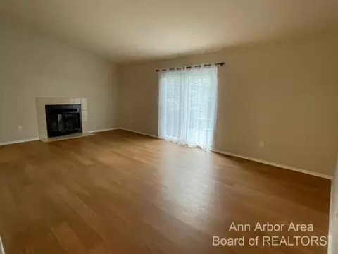 689 Glenwyth, Brighton, MI 48116 photo 32