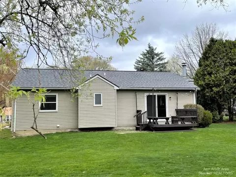 689 Glenwyth, Brighton, MI 48116 photo 9