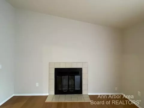 689 Glenwyth, Brighton, MI 48116 photo 31