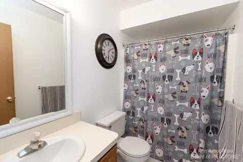 689 Glenwyth, Brighton, MI 48116 photo 16