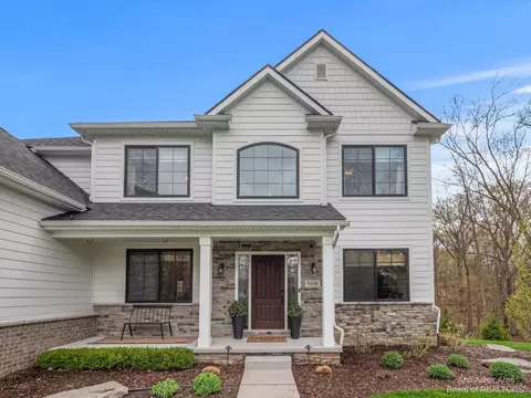 5616 Eggert Pl, Brighton, MI 48116 photo 3