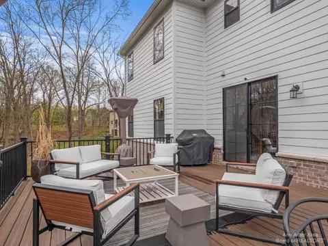 5616 Eggert Pl, Brighton, MI 48116 photo 35