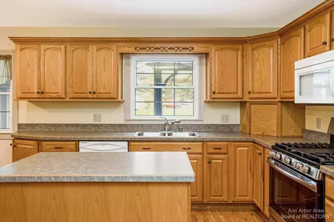 4119 Feldman Ct, Jackson, MI 49201 photo 10