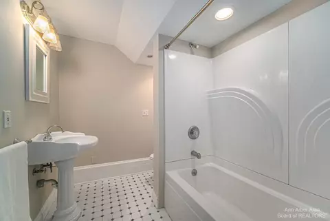 7648 Forest St, Dexter, MI 48130 photo 24