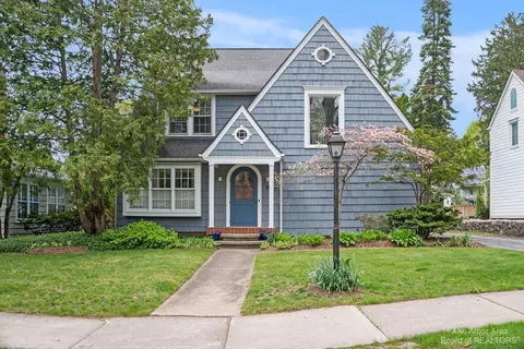 1605 Morton Ave, Ann Arbor, MI 48104