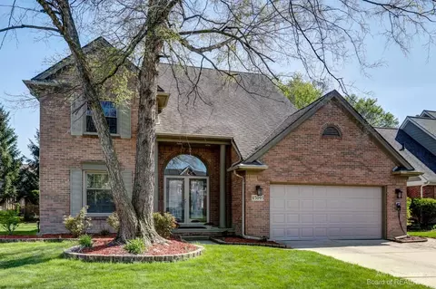 45093 Middlebury Ct, Canton, MI 48188