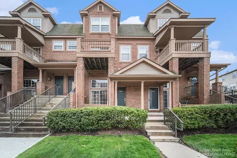 2778 Barclay Way, Ann Arbor, MI 48105