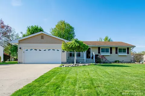 540 Van Nest St, Dundee, MI 48131