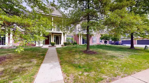 40433 Glen Eagle Ln, Canton, MI 48188 photo 2