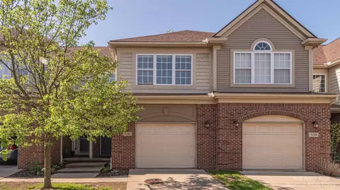 3020 Aspen Lane Ln, Ann Arbor, MI 48108