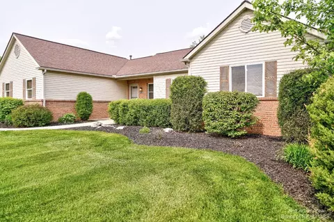 6549 Lexington Dr, Whitmore Lake, MI 48189