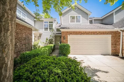 4332 Hillside Dr, Ann Arbor, MI 48105