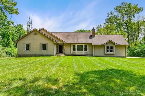 5688 Mcree, Ypsilanti, MI 48197