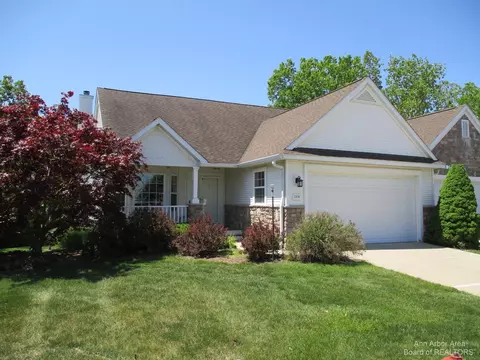 1336 Nottington Ct, Ann Arbor, MI 48103