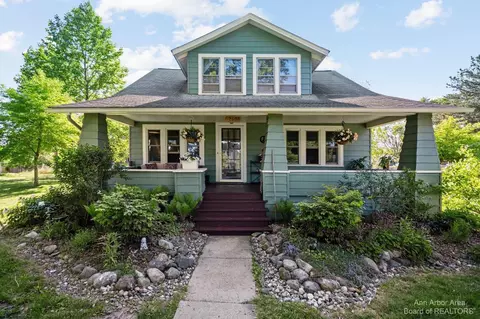 2608 Foster Ave, Ann Arbor, MI 48108