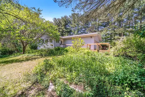 9702 Beeman Rd, Chelsea, MI 48118