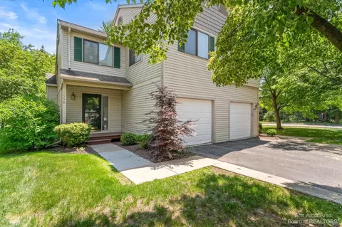 1390 Patricia Ave, Ann Arbor, MI 48103