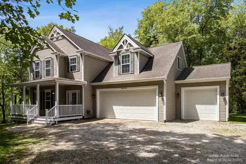 9600 Marshall Rd, South Lyon, MI 48178