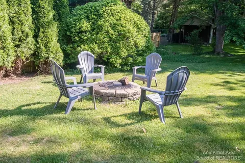 231 E Washington St, Dimondale, MI 48821 photo 63