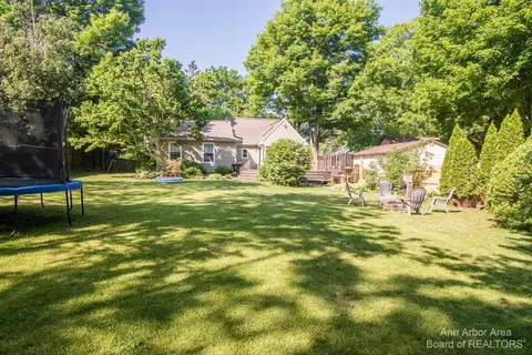 231 E Washington St, Dimondale, MI 48821 photo 62
