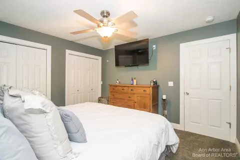231 E Washington St, Dimondale, MI 48821 photo 25