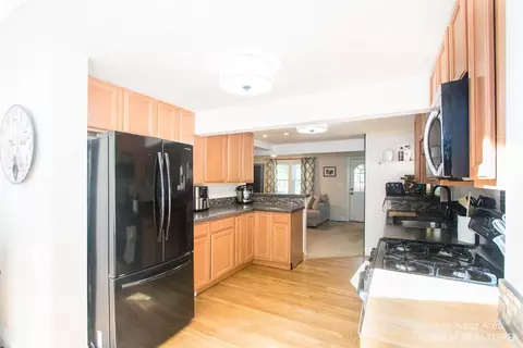 231 E Washington St, Dimondale, MI 48821 photo 11