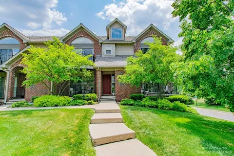 2954 Signature Blvd, Ann Arbor, MI 48103