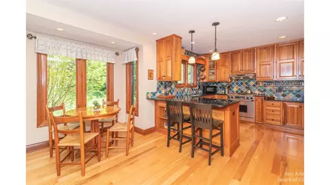 7772 Brass Creek Dr, Dexter, MI 48130 photo 17