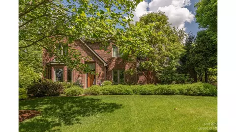 7772 Brass Creek Dr, Dexter, MI 48130
