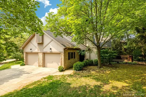 2018 Audubon Dr, Ann Arbor, MI 48103