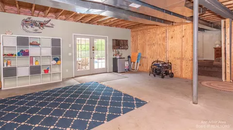 6745 W Huron River Dr, Dexter, MI 48130 photo 34