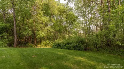 6745 W Huron River Dr, Dexter, MI 48130 photo 46