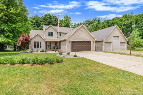 120 Watt Rd, Gregory, MI 48137