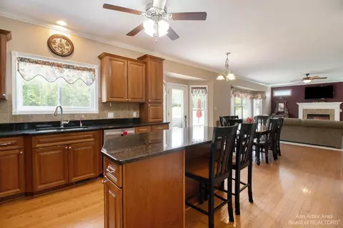 9554 Huron River Dr, Dexter, MI 48130 photo 13