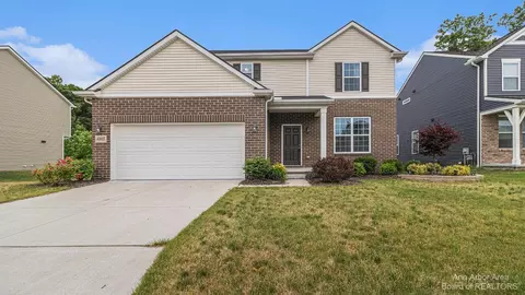 4807 Paulina Dr, Ypsilanti, MI 48197